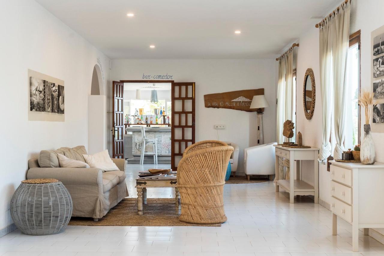 Hostal Santi Es Calo  Exteriér fotografie